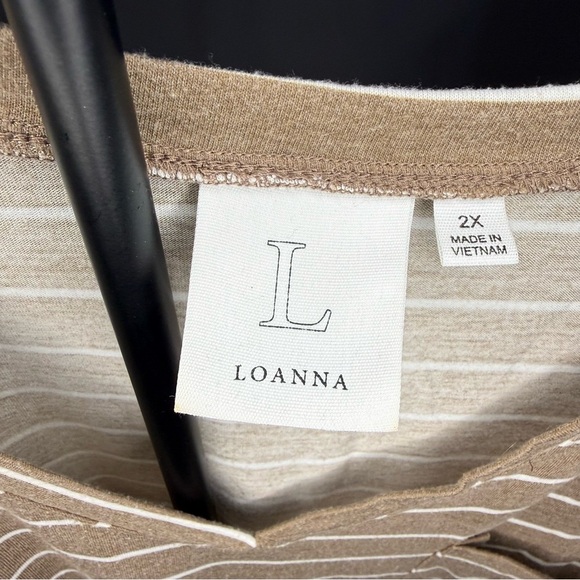 Loanna Brown & White Striped V-Neck Tee Shirt | Size 2X - Picture 3 of 3